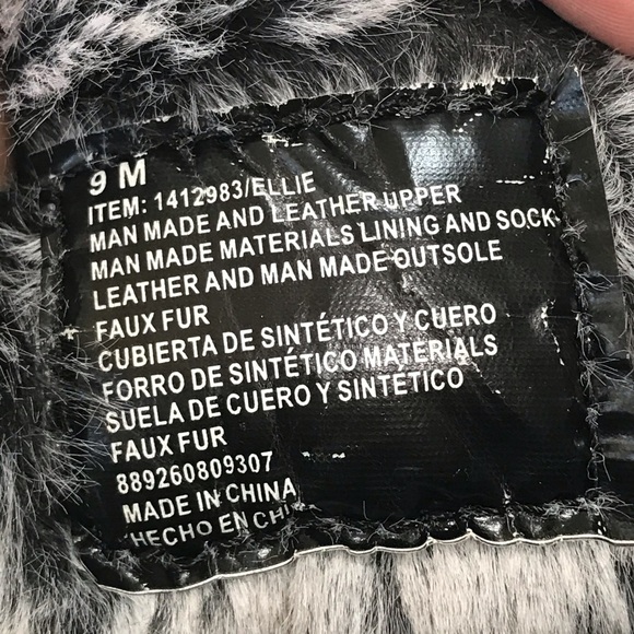 Khombu Black Lace Up Winter Boots (9M) - Picture 8 of 10